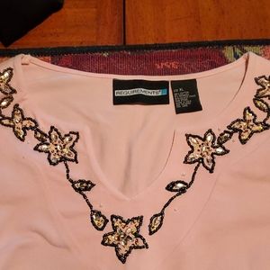 Requirements womens tee short sleeves